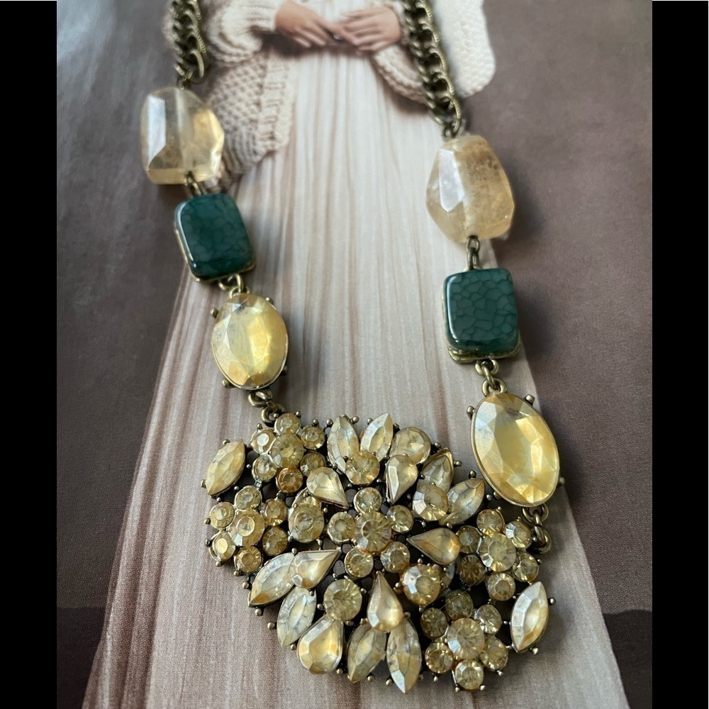New - Anthropologie necklace